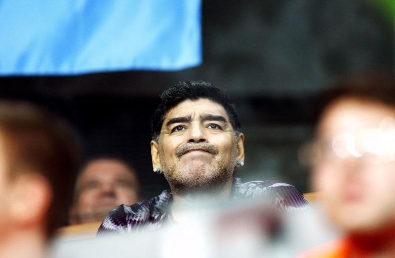 Maradona, Forlán y Cannavaro entre serán ayudantes en el sorteo del Mundial