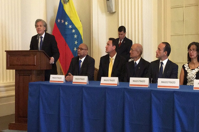 Armando Armas dice que TSJ legítimo debe restablecer el Estado de Derecho liquidado por el régimen venezolano