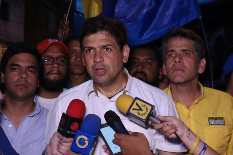 El alcalde del Municipio Sucre y otrora candidato a la gobernación de Miranda, Carlos Ocariz, dijo que el problema en las pasadas elecciones regionales no se refleja en las actas sino en el voto múltiple que se llevó a cabo en varios centros