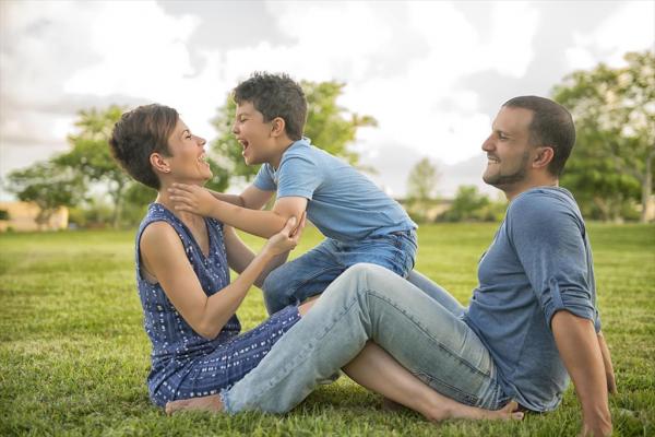 Carmen Alicia junto a su familia/ Foto: Referencial