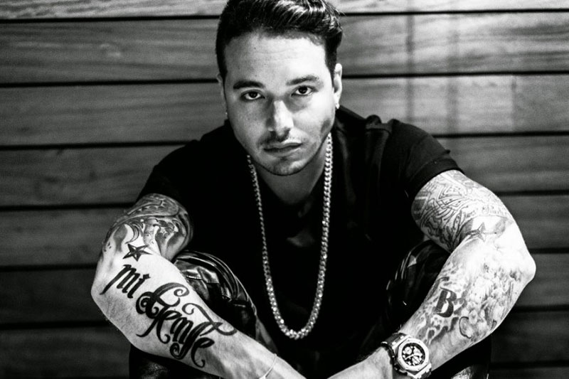 El colombiano J Balvin, dio a conocer parte de su reciente tema musical junto a varios de los exponentes del género urbano, en el que nuevamente arremetió en contra Nicolás Maduro/ Foto: Archivo