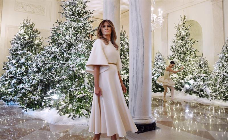 Melania Trump y su primera decoración navideña en la Casa Blanca