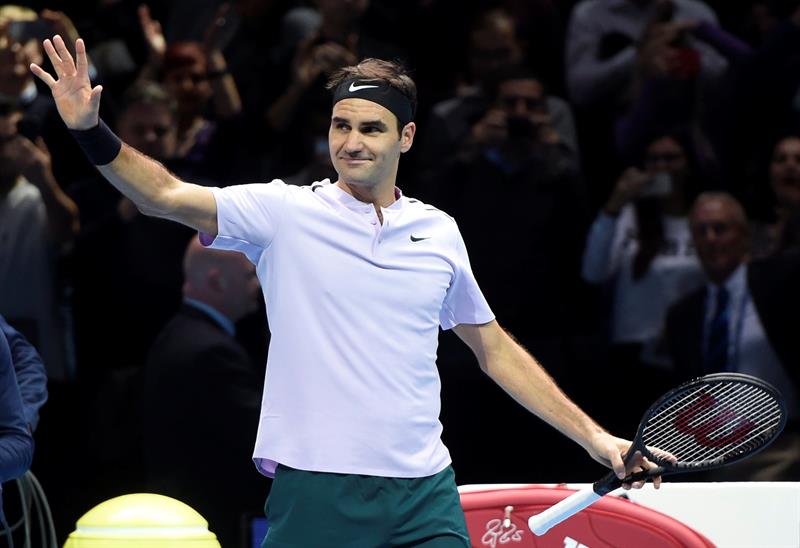 Roger Federer se impone a Sock jugando a placer