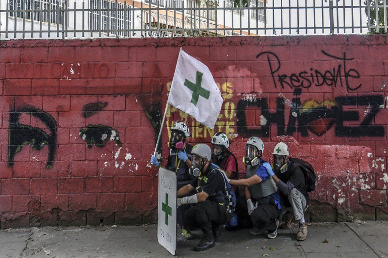 paramédicos de cruz verde en venezuela
