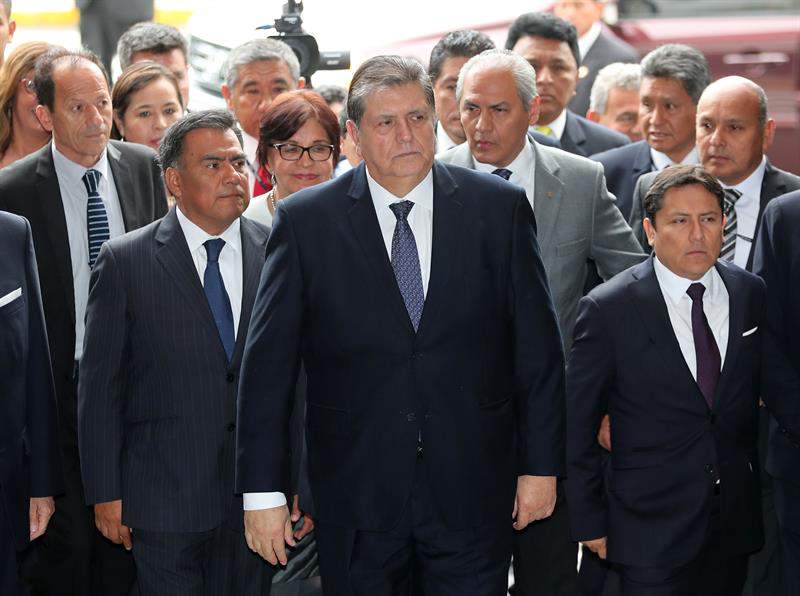 Expresidente de Perú Alan García implicado en caso Odebrecht