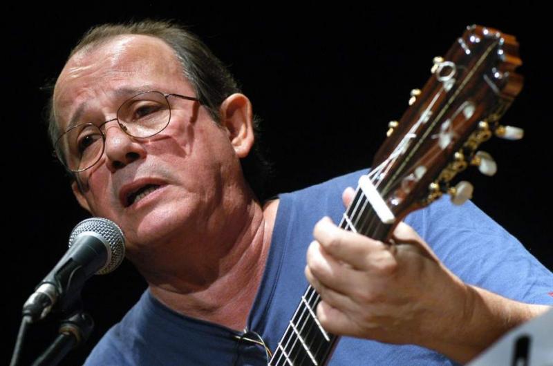 El cubano Silvio Rodríguez, ofreció su último concierto de 2017 en la popular zona habanera de Cayo Hueso, presentación que se suma a los más de 80 espectáculos gratuitos/ Foto: Referencial