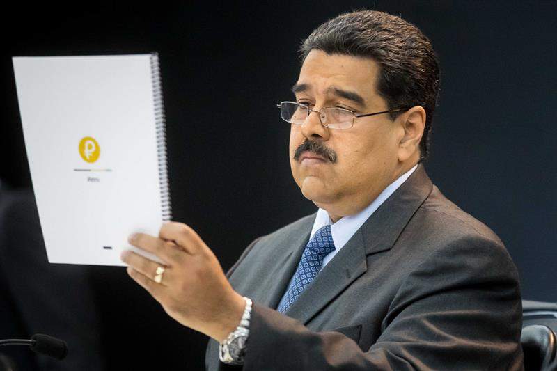 Nicolás Maduro anuncia lanzamiento de criptomoneda Petro Foto EFE