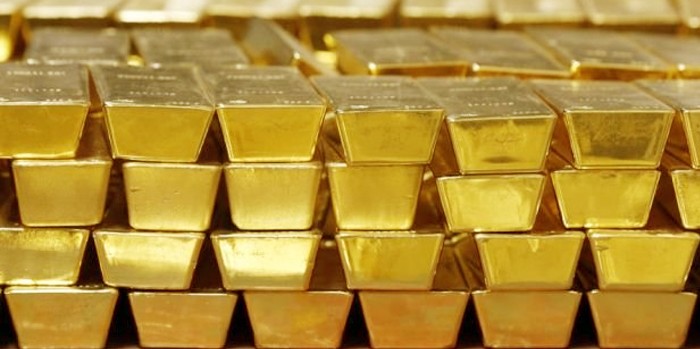 Autoridades holandesas detuvieron a un venezolano en el aeropuerto de Aruba cuando intentaba sacar de la isla 50 kilos de oro en lingotes en una maleta valorados en 2,1 millones de dólares/ Foto: Referencial