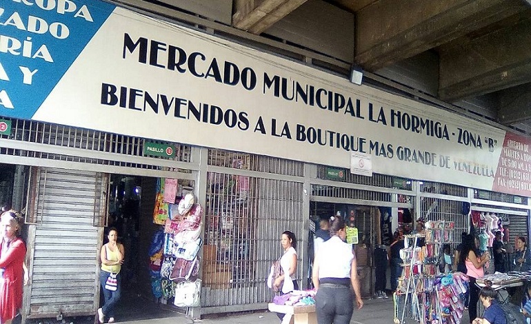 mercados municipales gobierno reestructuracion mafias