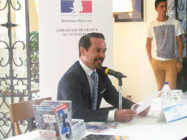 Embajador de Francia Romain Nadal (2)