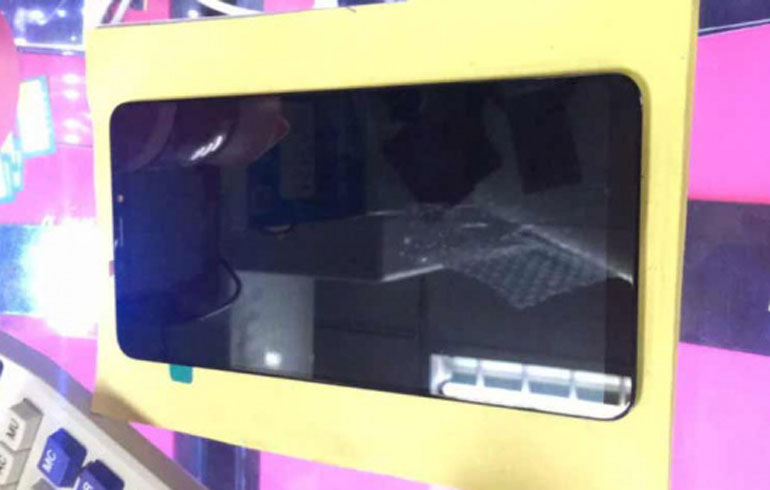 la pantalla del Xiaomi Mi Max 3 y revela su diseño frontal