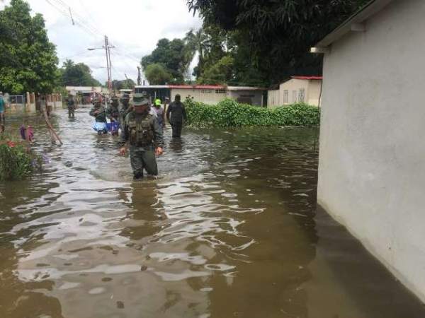 Más de 10 mil personas se han visto afectadas por las inundaciones