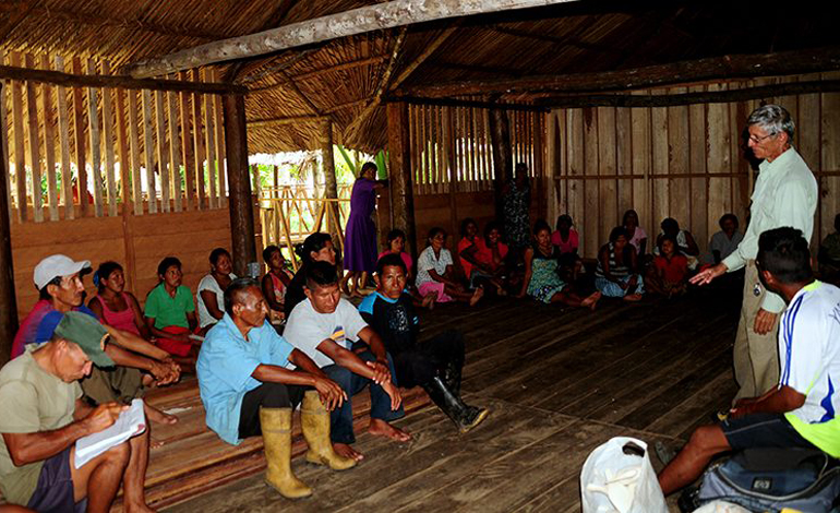 Jayme Bautista reunido con los Asociados de la Cooperativa de Turismo Indigena WaraoWitu (1)