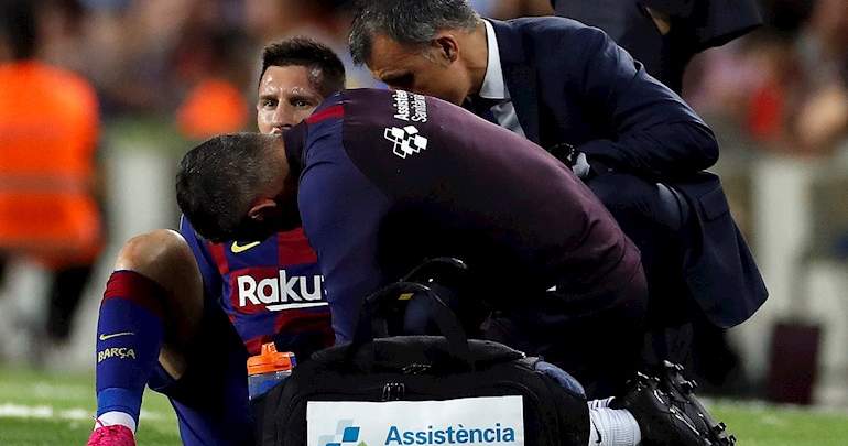 Lionel Messi sufre una elongación en el adductor de la pierna izquierda
