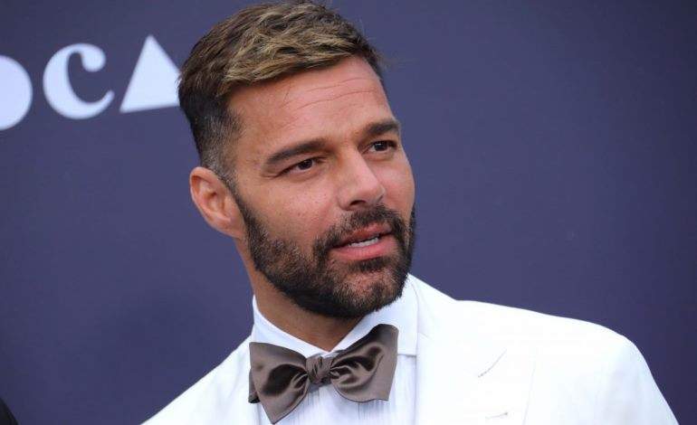 Ricky Martin anunció este martes el nacimiento del nuevo integrante de su familia