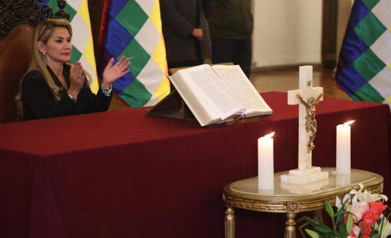 Rusia acepta con reservas a Áñez en la presidencia de Bolivia