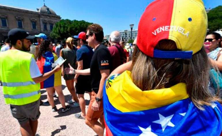 Venezolanos en España se reunieron con Defensor del Pueblo de España