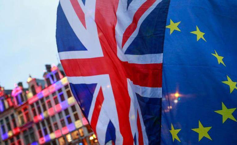 UE y Reino Unido buscan sellar acuerdo comercial