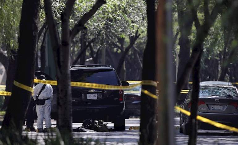 Tres muertes deja atentado contra jefe de Policia de Ciudad de México