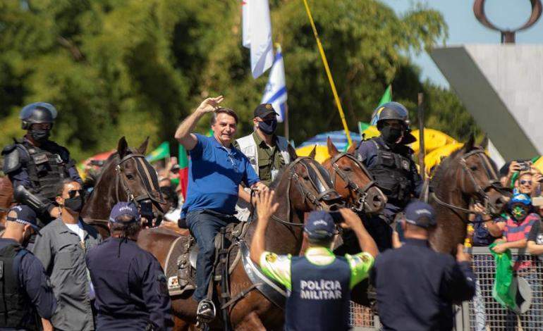 Se acrecienta la tensión entre partidiarios y detractores de Bolsonaro en Brasil