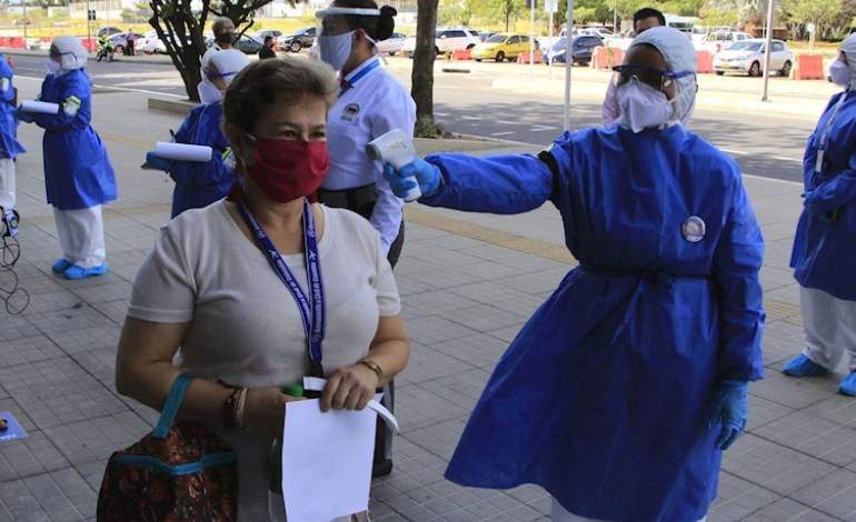Colombia endurece medidas ante aumento de casos de coronavirus