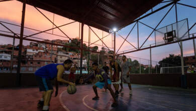 Photo of En Caracas, la tregua se llama baloncesto