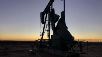 Photo of Producción petrolera en el país aumentó a 876.100 barriles diarios